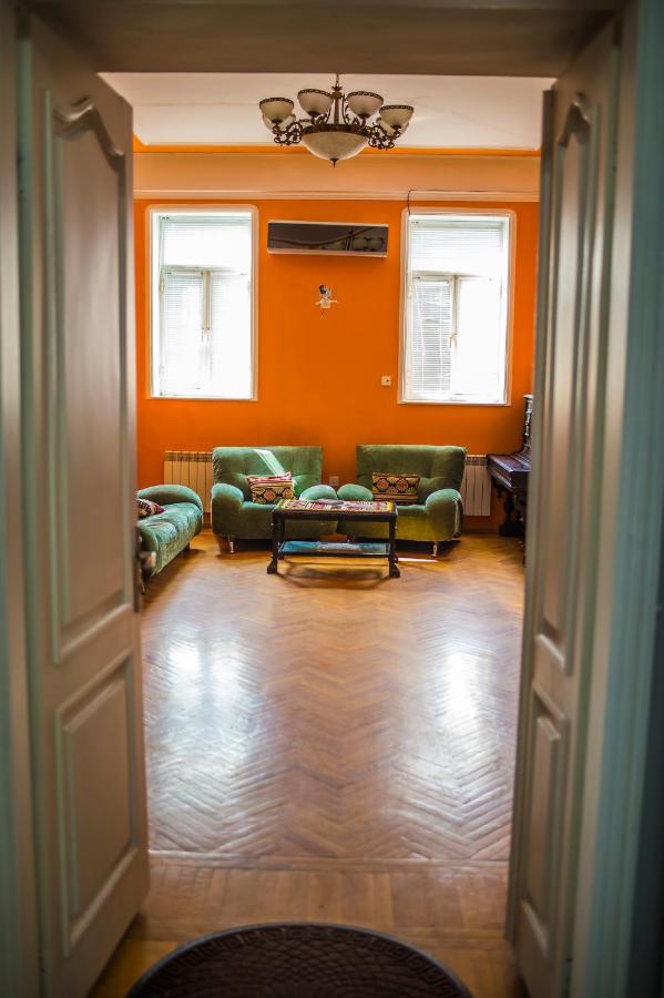 Hostello Hostel Bakoe Buitenkant foto